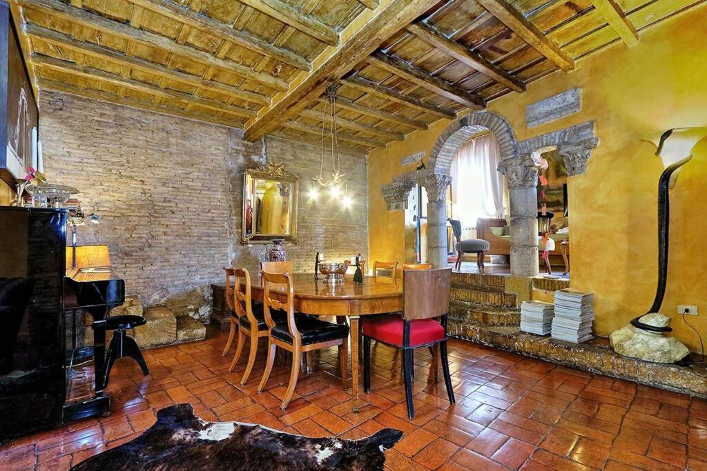 Spectacular Luxury Flat In Trastevere Рим Екстер'єр фото